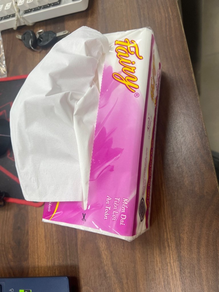 Khăn giấy rút Fairy mềm mại