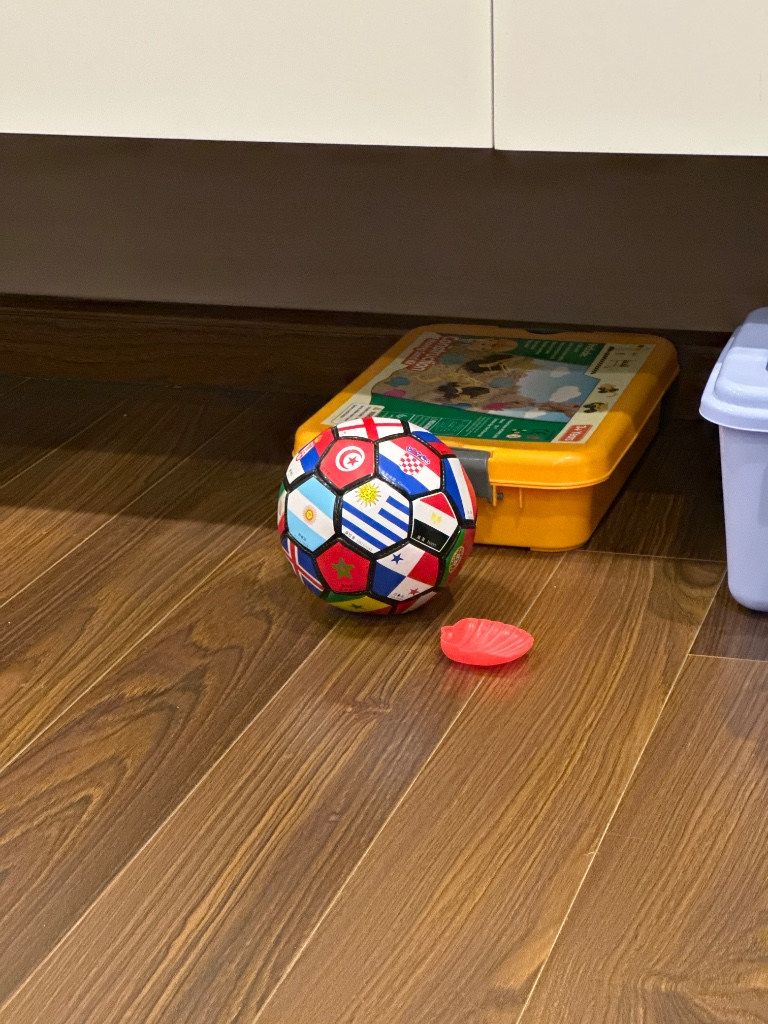 Bóng đá mini họa tiết cờ các nước