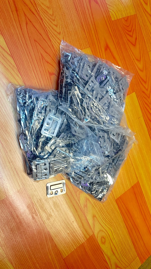 Ke Inox Phụ Kiện Tấm Ốp Nano, Lam Sóng