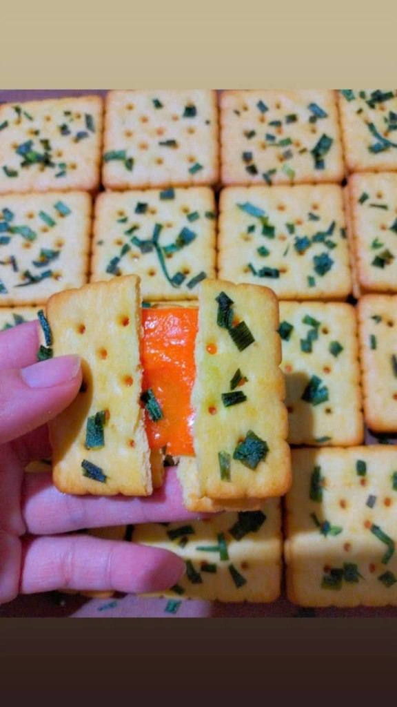 Bánh hành kẹp phô mai