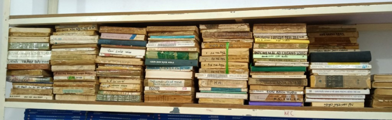 Bán lại bộ sưu tập sách cũ, giá tốt