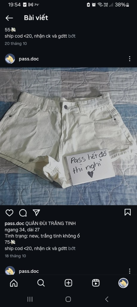 Quần short trắng mới tinh - Pass nhanh!