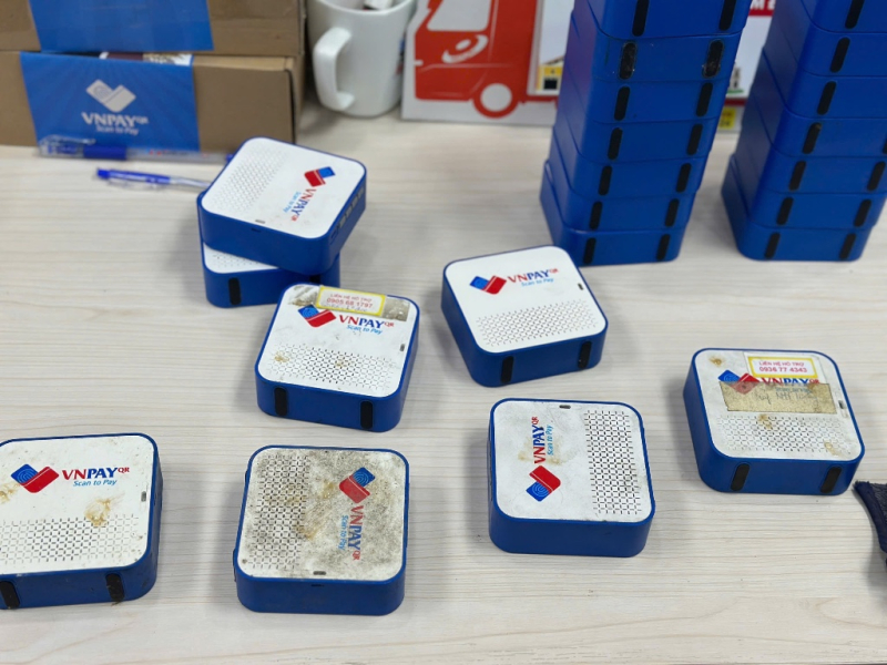 Loa chuyển khoản