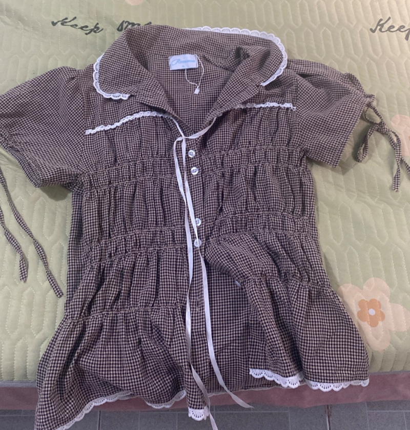 Áo sơ mi nữ cổ bẻ, họa tiết kẻ caro màu nâu