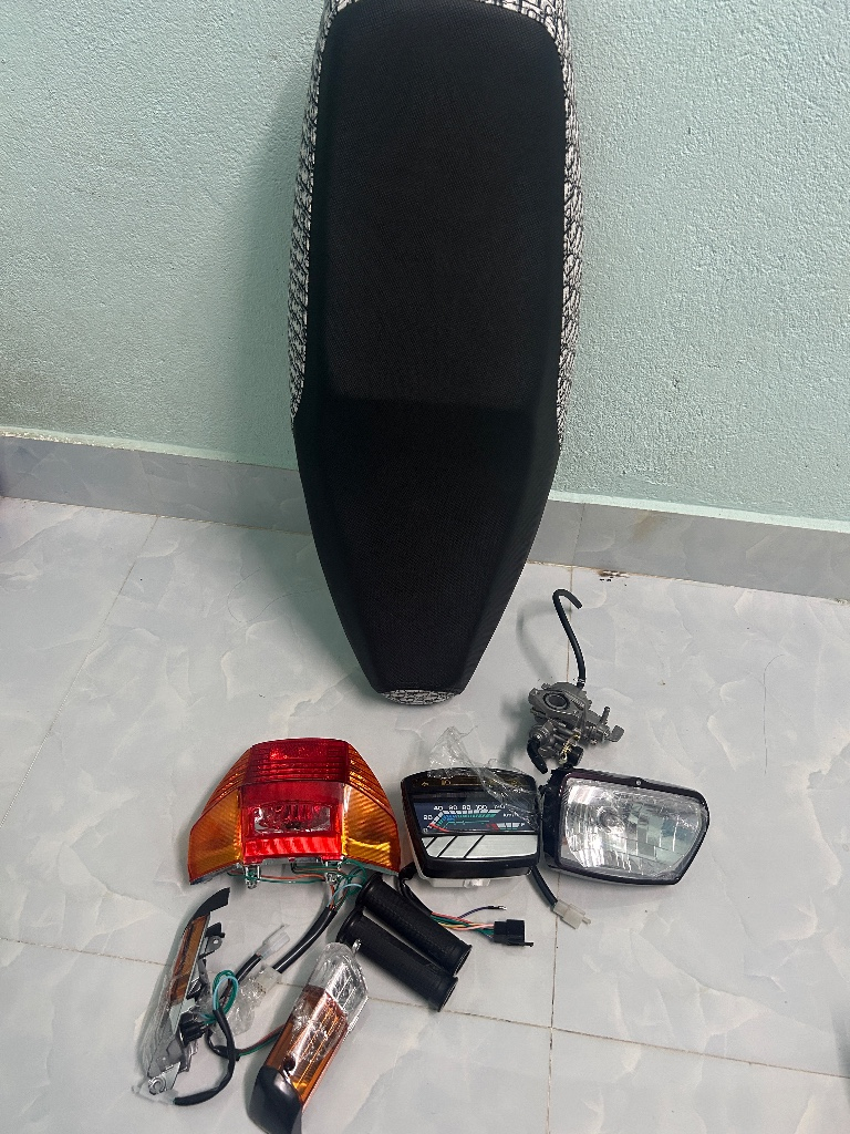 Bộ Phụ Tùng Xe Máy Đầy Đủ, Giá Rẻb