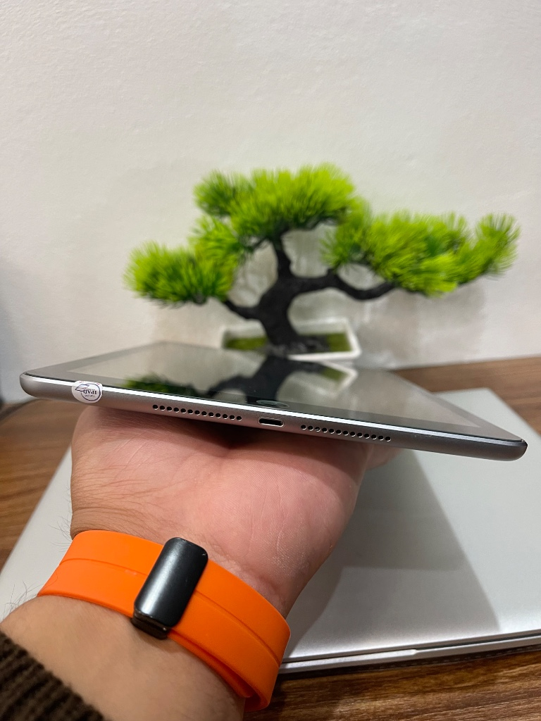Bán IPad Gen5 32Gb wifi