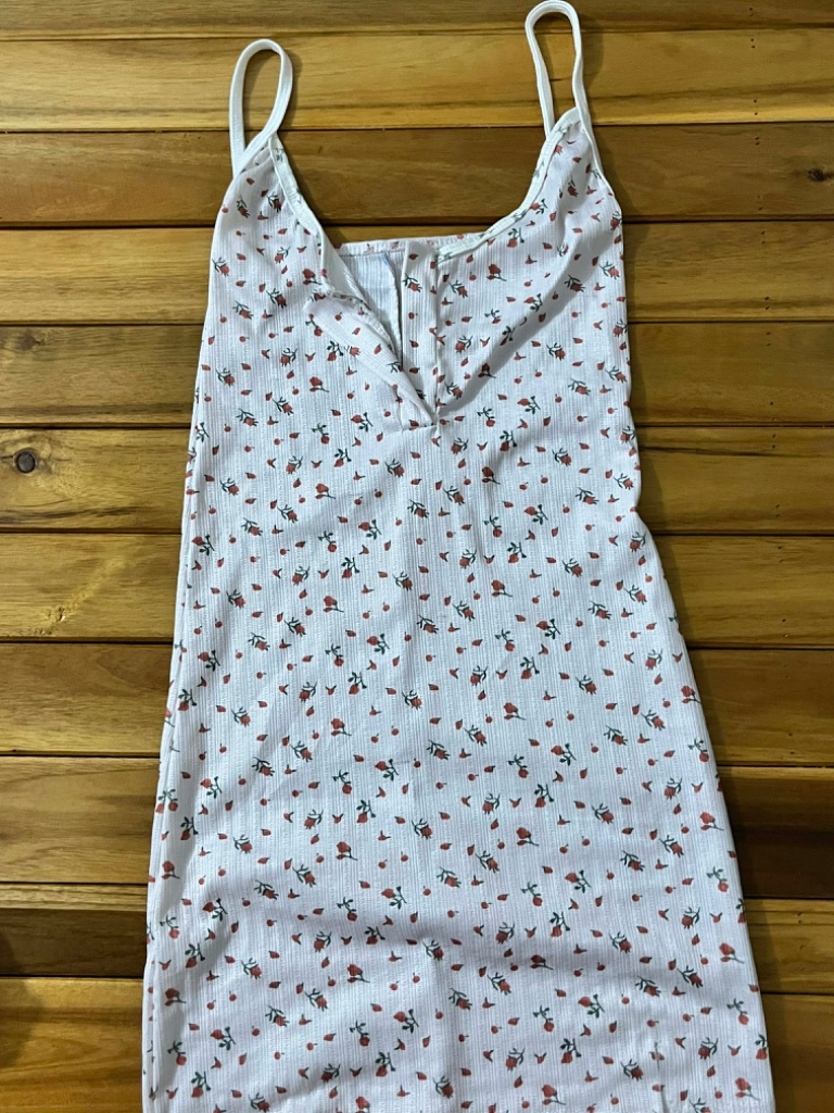 Váy ngủ nữ dễ thương, chất liệu cotton mỏng mịn