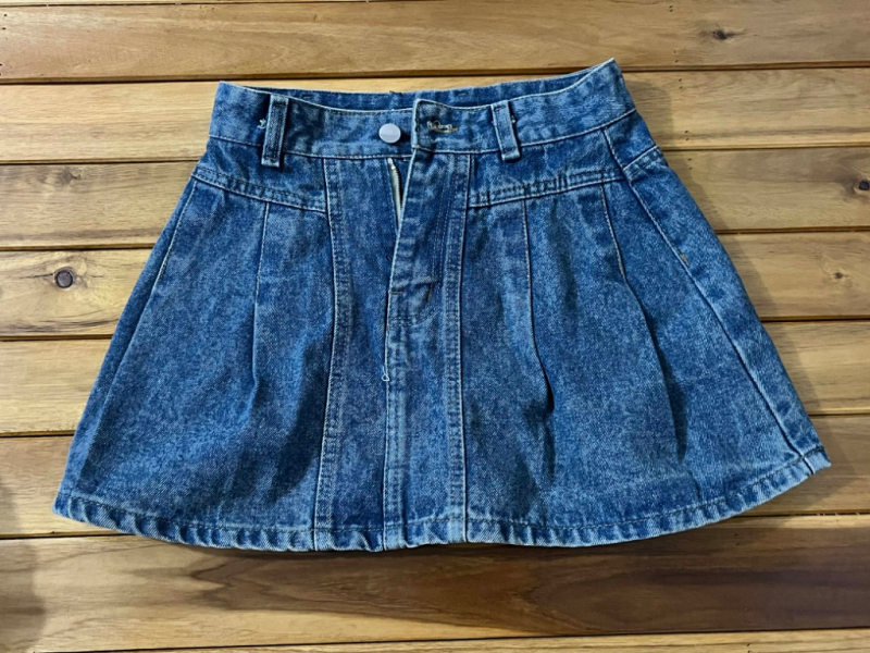 Chân váy jean nữ thời trang, phong cách trẻ trung