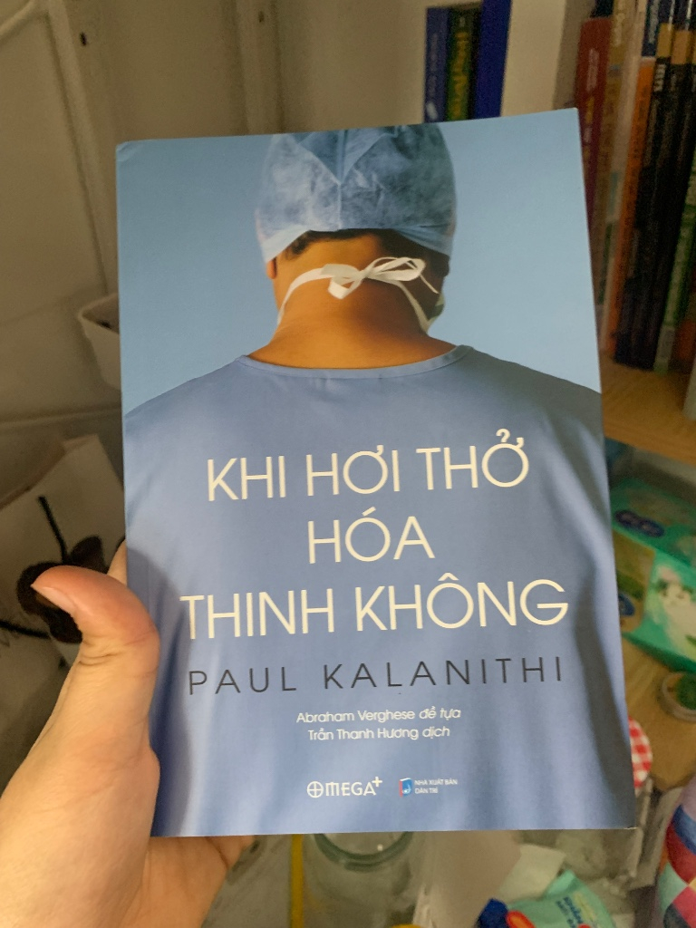 Sách 'Khi Hơi Thở Hóa Thinh Không' - Tác phẩm nổi bật của Paul Kalanthy