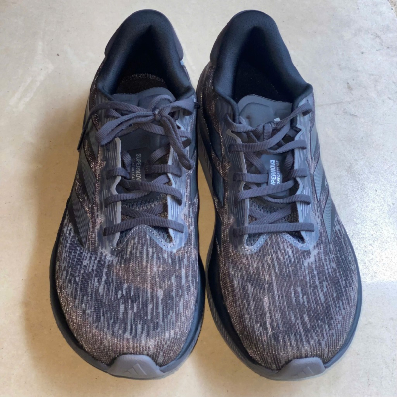 Giày thể thao thể thao chạy bộ cao cấp mới chưa qua sử dụng