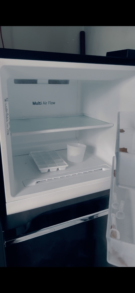 Tủ lạnh 217L tiết kiệm điện