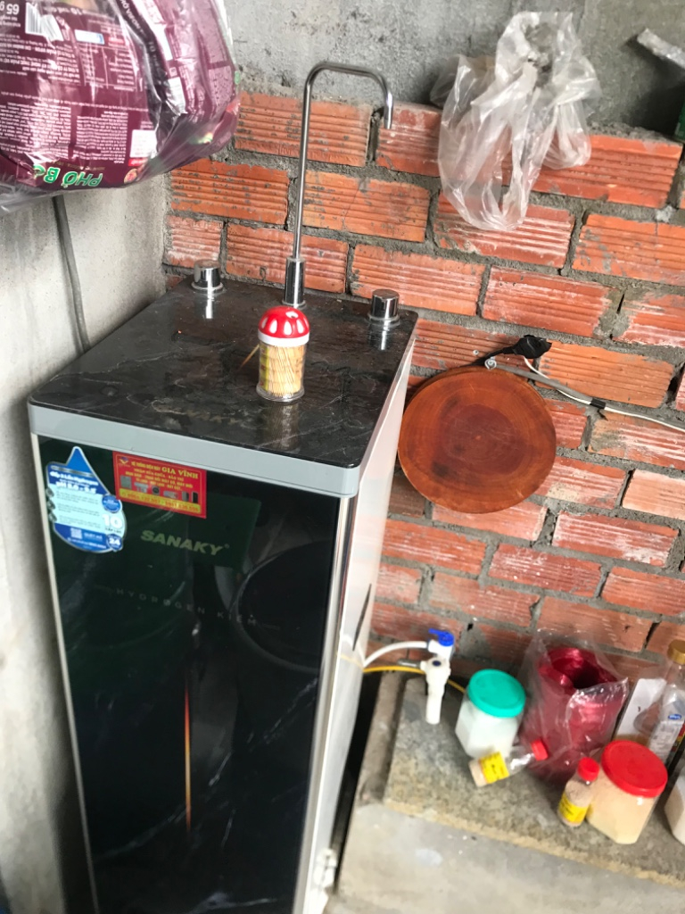 Máy lọc nước để bàn chất lượng cao, dùng cho gia đình