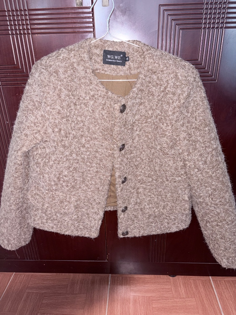 Áo khoác len nữ phong cách vintage, ấm áp