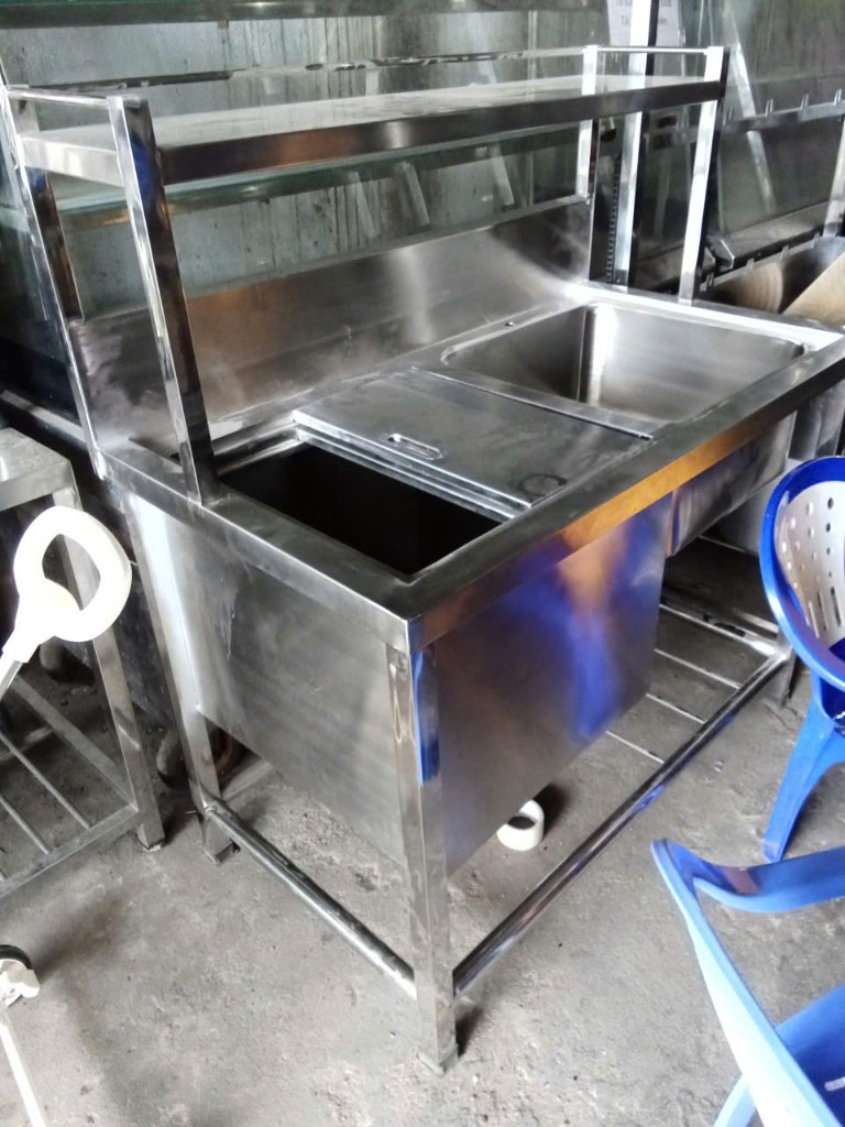 Quầy pha chế inox 304