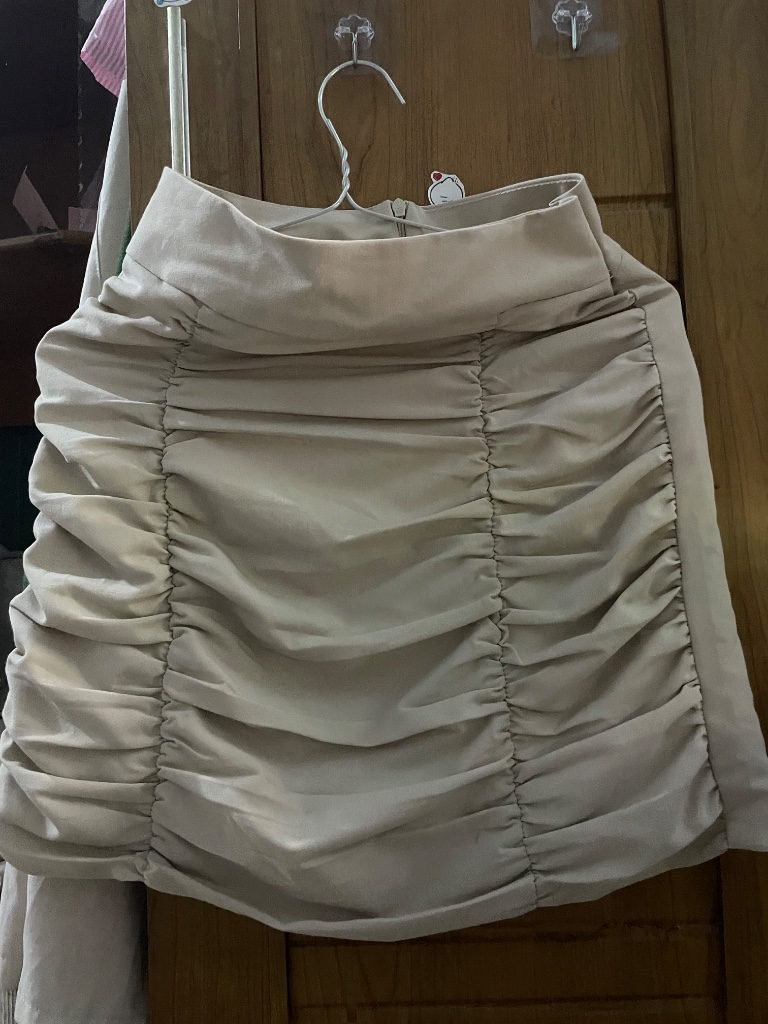 Chân váy nữ dáng xòe thắt eo thời trang