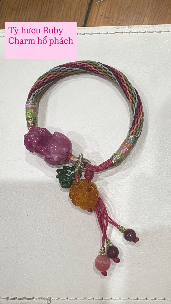 Vòng tay Ruby Charm bạc
