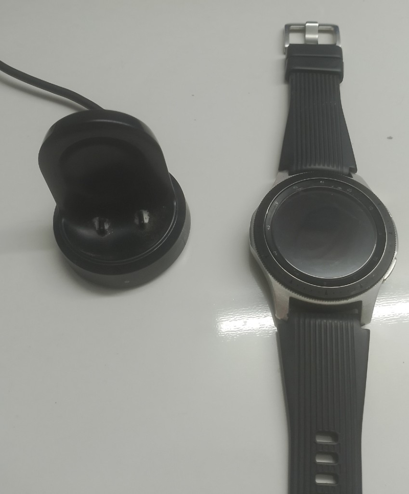 Đồng hồ Samsung Galaxy Watch chính hãng, còn mới