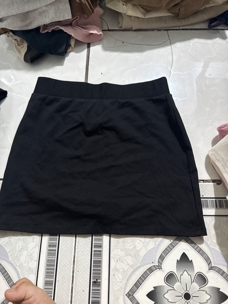Chân váy nữ đơn giản, phù hợp đi làm hoặc dạo phố , size S