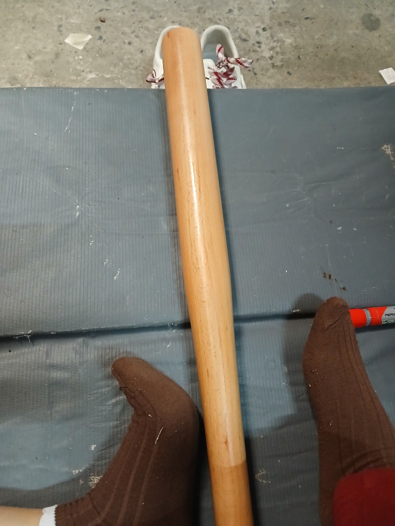Gậy tập thể thao bằng gỗ chất lượng cao - Mới 100%
