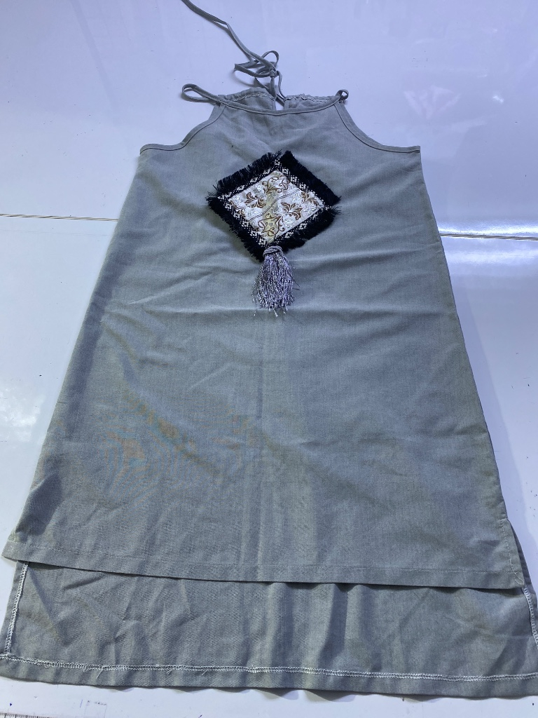 Yếm nữ form xuông , thời trang nữ
