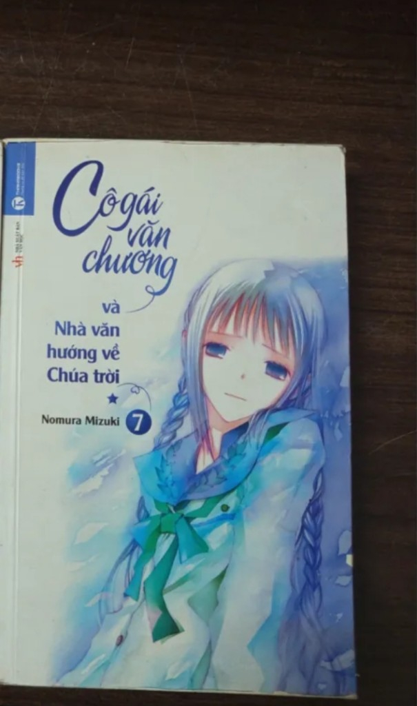 Cô Gái Văn Chương Và Nhà Văn Hướng Về Chúa Trời