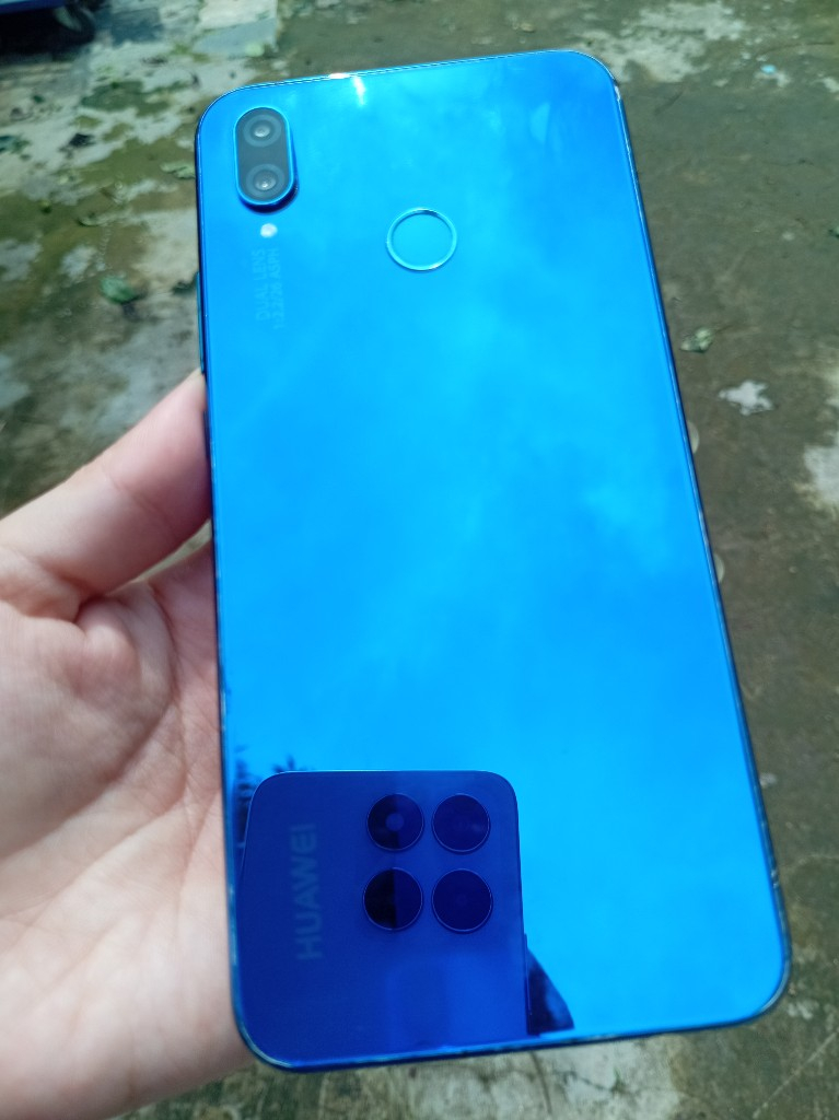 Điện thoại huawei nova 3i (4/128gb)