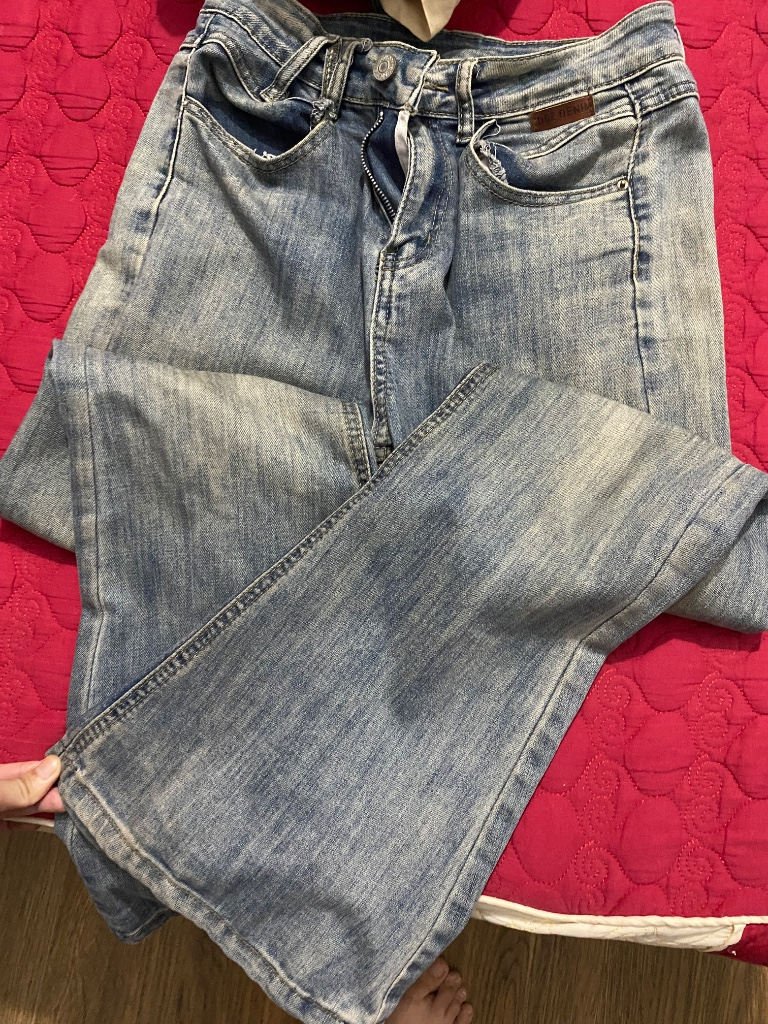 Quần Jean Nam Nữ Thời Trang Phong Cách Mới