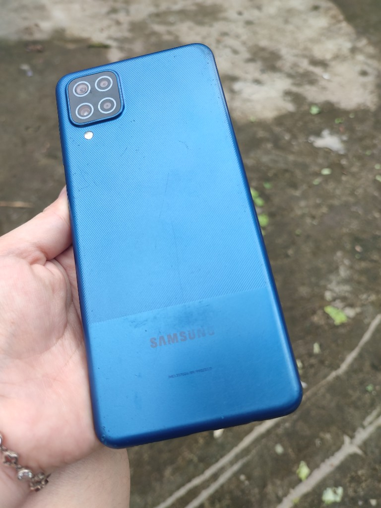 Samsung Galaxy A12 Chính Hãng, Tình Trạng Tốt