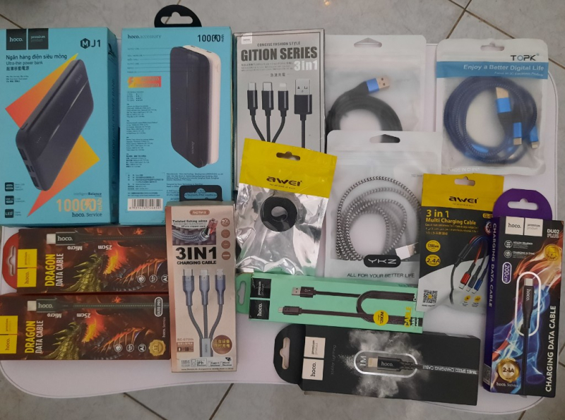 Combo 12 phụ kiện điện thoại mới